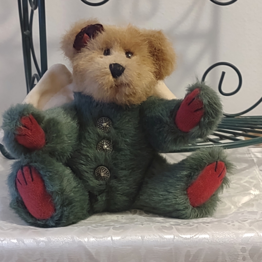 Boyd's Angel Bear